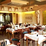 Logis - Au Poisson D'argent - 3 Etoiles Et Restaurant 2* 르메니앙발리