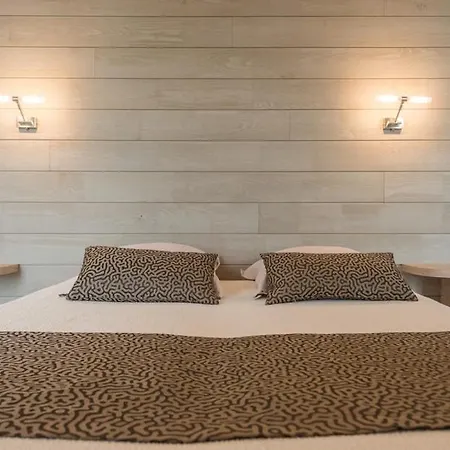 Logis - Au Poisson D'argent - 3 Etoiles Et Restaurant Hotel