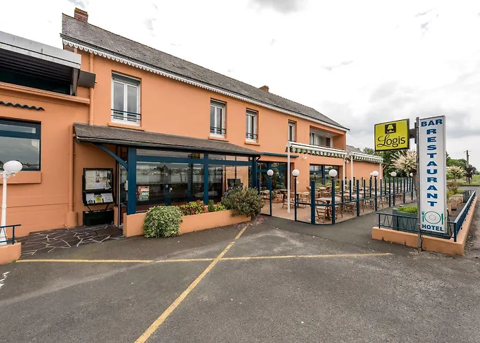 Hotel Logis - Au Poisson D'argent - 3 Etoiles Et Restaurant 2*