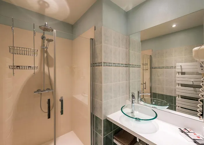 Logis Hotels - Au Poisson D'Argent - Hotel 3 Etoiles Et Restaurant