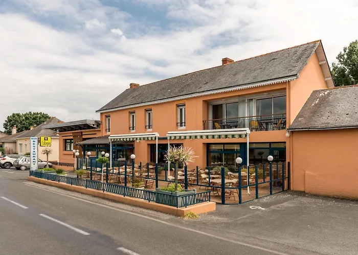 Hotel Logis - Au Poisson D'argent - 3 Etoiles Et Restaurant 2*